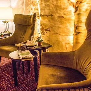 Royal 4*, Stuttgart Duitsland